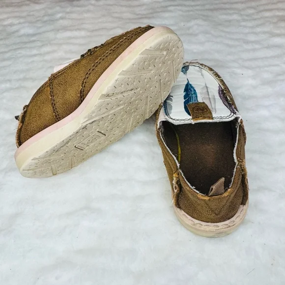 Ariat Brown and Multicolor Kids Slip-On Shoes - Picture 7 of 7